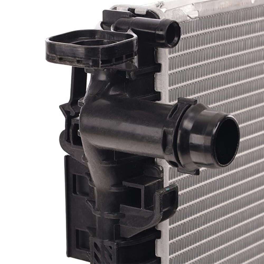 Engine Radiator For AUDI A4 A5 A6 Q3 Q5 8UD121251 8K0121251R 8K0121251L